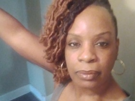 Gorgeous bootilicious 49yr-old woman from Atlanta 